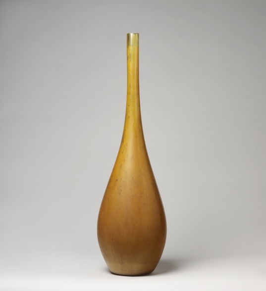 Fountain vase, after 1903 Fountain vase