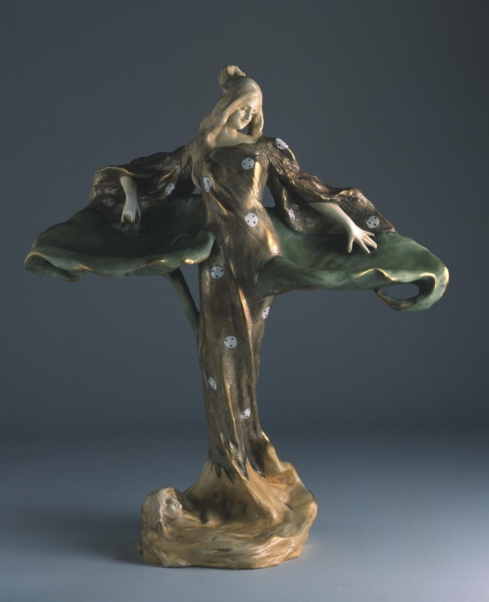 Dancing Lady with Lilies, c. 1899 Dancing Lady with Lilies